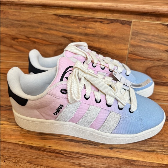 Men’s Pink and Blue Sneakers - Picture 1 of 4